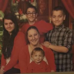 Meet your Posher, April